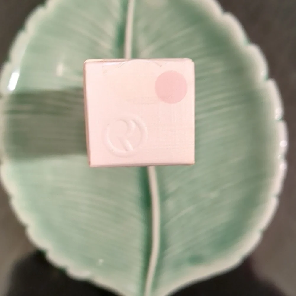 Pore Diffusing Primer - Picture 2 of 3